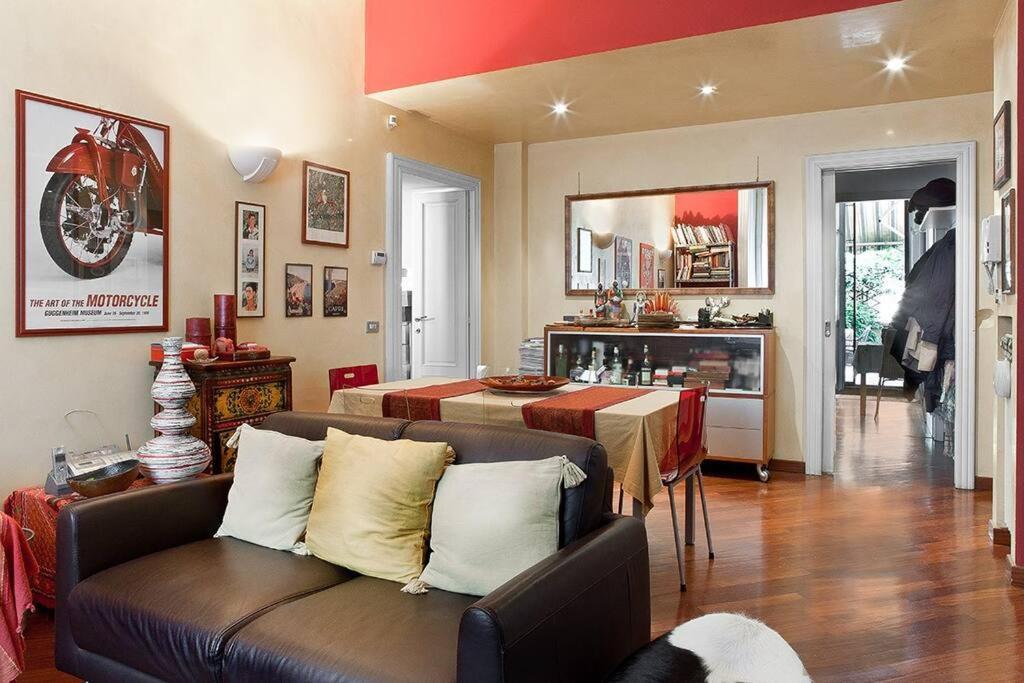 Apartment With Terrace In Central Milano Exteriör bild