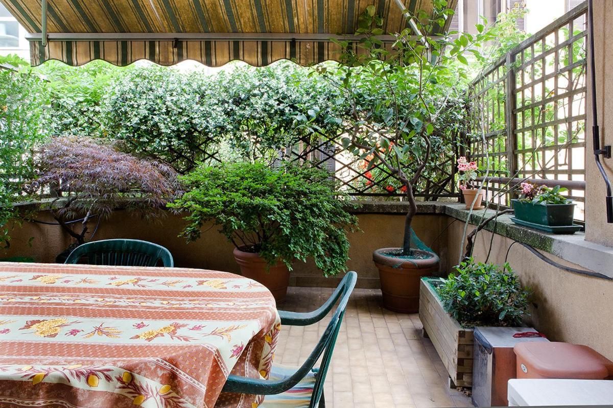 Apartment With Terrace In Central Milano Exteriör bild